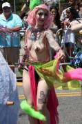2016 Coney Island Mermaid Parade [44 HiRes Images]
