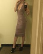 What do you think o[f] my dress?