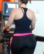 PAWG on a treadmill