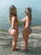 Beach butts