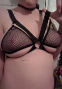 This bra is far too small for my 32DD's. [f] That's the downfall to cheap lingerie!