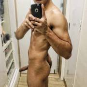 Anyone here into guy booty? 21 [M]