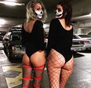 2 Sexy College Girls Gladly Show Off Their Rave Booty before leaving