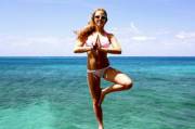 [FB] Yoga pose in the ocean
