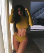 [REQUEST] Kylie Jenner