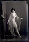 "Denishawn Dancer" photographed by Arnold Genthe (1927)