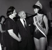 1965 Miss Universe Apasra Hongsakula