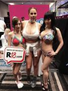 Gianna Michaels with Julia and Hitomi