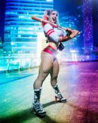 Harley Quinn - 2 Pictures