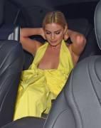 Margot Robbie nipple slip
