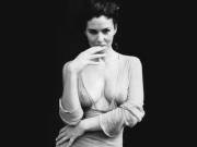 Monica Bellucci perfect boobs