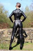 From my day out this weekend at Rivington Barn, Bolton. Slinky skin-tight catsuit and my skin-tight high-heeled boots.