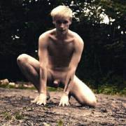 Feral boy looking for fun (x-post from r/GayKink)