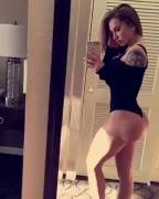 @missbellapink perfect butt