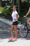 Olivia Munn Jogging