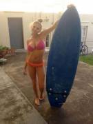 Surfer Girl (x-post BustyPetite)