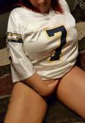 She decided to pull out a #Chargers throwback