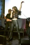 Hailee Steinfeld performing in tight leather pants