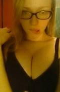 [KIK] Busty blonde sitting home alone tonight, keep me company? ฮ for half an hour, ุ for an hour, unlimited photos! PM&lt;