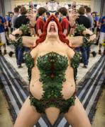 Poison Ivy cosplay mirror edit