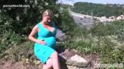 Katerina Hartlova steps outside to have some fun with her pregnant body! [gif]