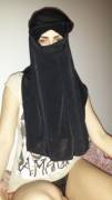 White Girl Tries Niqab
