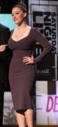 Kat Dennings's rack can't be contained