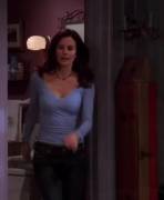 Courtney Cox on Friends was hotter than Jennifer Aniston. Fight me