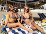 Charlotte McKinney and her sister