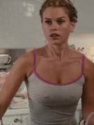 Wish Alice Eve did more movies