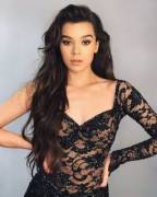 Hailee Steinfeld may have lost, but she is still getting all my cum.