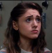 I would love to give Natalia Dyer a sloppy face pounding