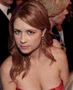 What I wouldn't give to be able to call Jenna Fischer 'mommy' in bed