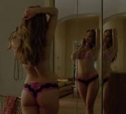 Lili Simmons has such a fuckable ass