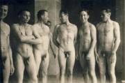 Naked Friends 1910s