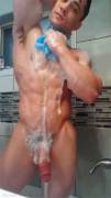 Collin Simpson from GayHoopla getting all soaped up