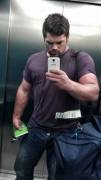 Not sure if you guys like chunky less defined forearms. But here ya go