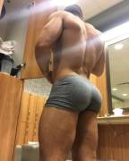 Getting Changed (X-Post /r/thicchaps)