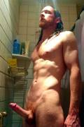 Ginger in the shower (X-Post /r/gaygingers)