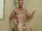 Bro Dancing in the shower (X-Post /r/thebrocave)