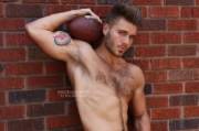 Holding the football [x-post from /r/malebiceps]