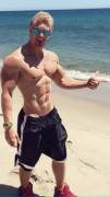 Beach muscles