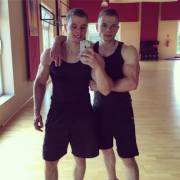 Bodybuilding Twins