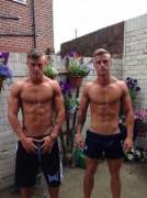 Muscle Twins