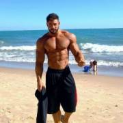 Muscles at the beach