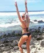 Bellator ring girl Summer Daniels in Kona, Hawaii