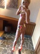 Japanese shemale Miran bikini selfies