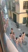 A CROWD OF NAKED WOMEN in Valencia [gif]