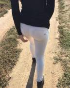 Follow the white sexy butt