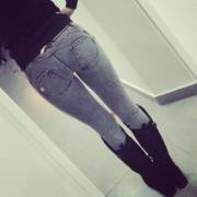 Nice butt in jeans :-)